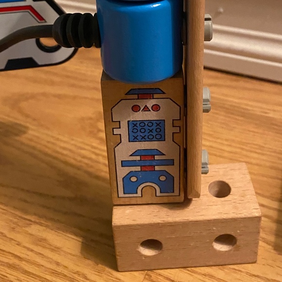 BRIO Space Man Astronaut & Shuttle - Picture 7 of 12